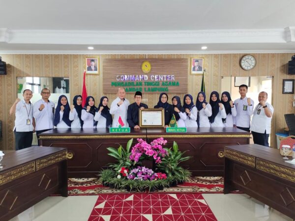 Kemenpan RB Berikan Predikat WBK Kepada Pengadilan Tinggi Agama Bandar Lampung