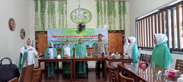 Seminar Nasional dan Rakerwil, PW MUSLIMAT AL WASHLIYAH Lampung Bahas Peran Perempuan Dalam Ber-UMKM