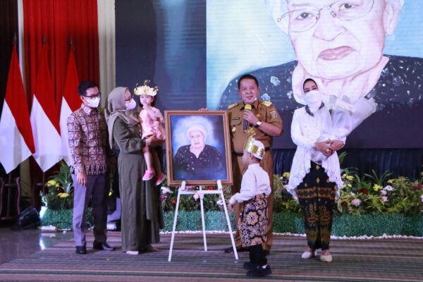 Gubenur Lampung Hadiri Acara Puncak Hari Ibu Nasional Ke-93