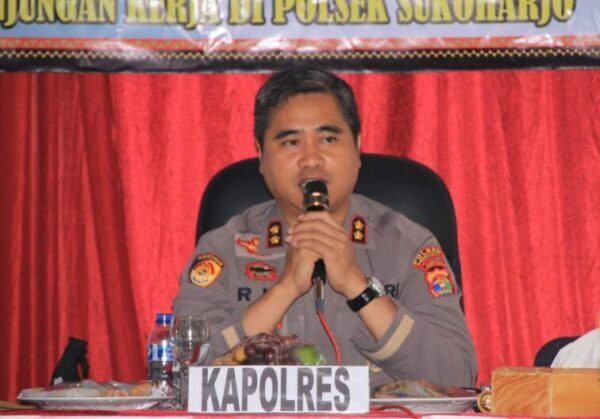Kapolres Pringsewu Ingatkan Anggotanya Untuk Menjaga Nama Baik Polri Dan Tidak Pamer Kemewahan
