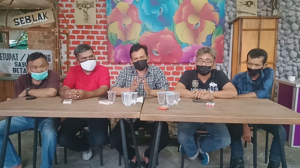 Buru Kebenaran Isu Keretakan Rumah Tangga dan Kabar Skandal Walikota Bandar Lampung Gabungan LSM dan Wartawan Bentuk TGPF