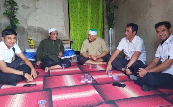 Polda Lampung Silahturami Dengan Penasehat Perguruan Beladiri Lebah Putih Ustad Zaenul Arifin