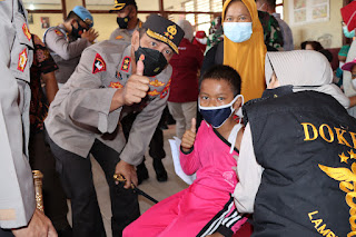 Irjen Pol Hendro Pastikan Vaksinasi Anak di Lampung Selatan