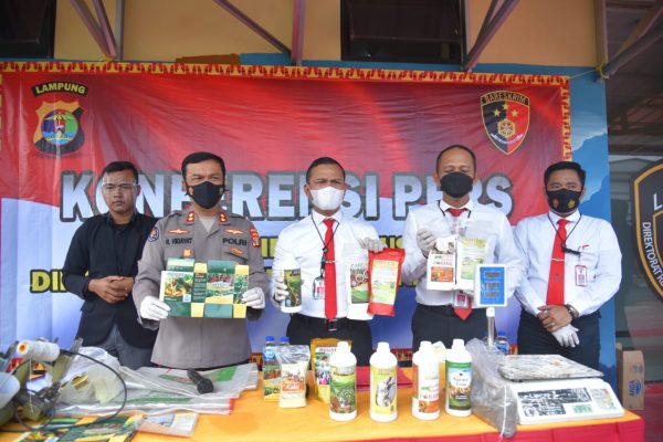 Krimsus Polda Lampung Grebek Pupuk Ilegal di Pringsewu Produksi PT Gahendra Abadi Jaya Sejak 2019