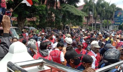 Tak Kunjung di Sahkan Buruh Koperasi TKBM Kembali Unjukrasa