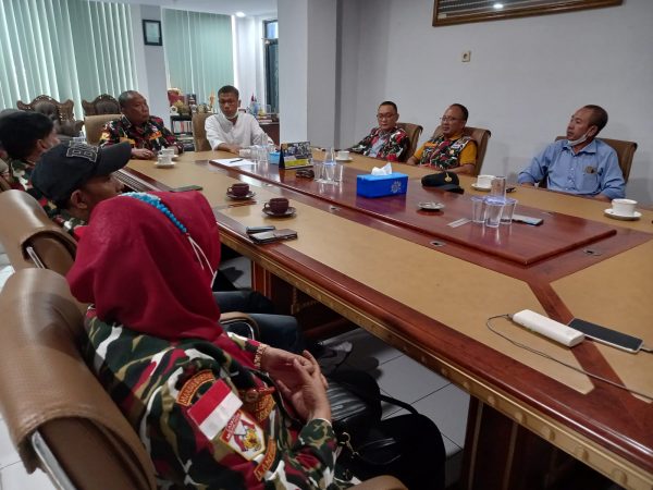Jaga Semangat Nasionalisme, LMP Kunjungi PWI Lampung