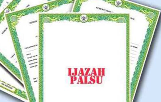 Kades Subik Poniran HS Kantongi Ijasah ‘Aspal’