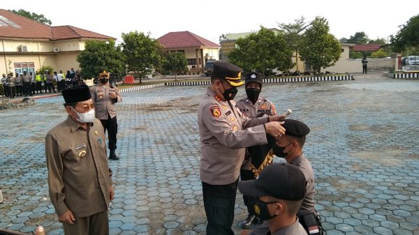 19 Bintara Remaja Polres Mesuji Dipasangkan Baret