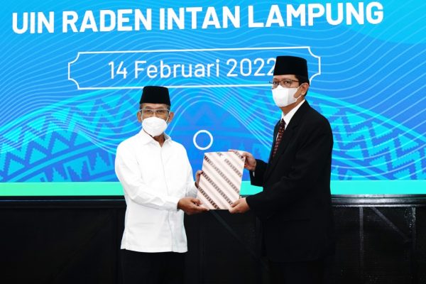 Pisah-Sambut Rektor UIN Diwarnai Suasana Kekeluargaan