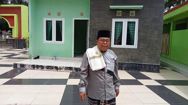 Kisah Inspiratif Ustadz Dede Abudin Guru TPQ Muba