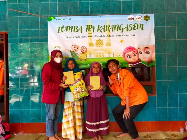 Dorong Minat Anak di Bidang Keagamaan, Tim KKN UAD dan UMY Adakan Lomba TPA Tingkat Padukuhan