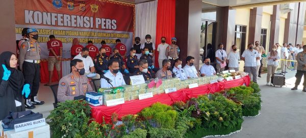 Satgas Siger Polda Lampung Ungkap Jaringan Sabu Internasional