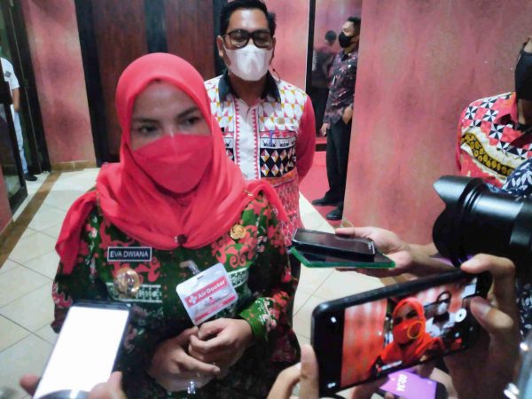 Eva Dwiana Printahkan Tutup Semua Cafe Diskotik Karaoke hingga Panti Pijat Selama Ramadhan