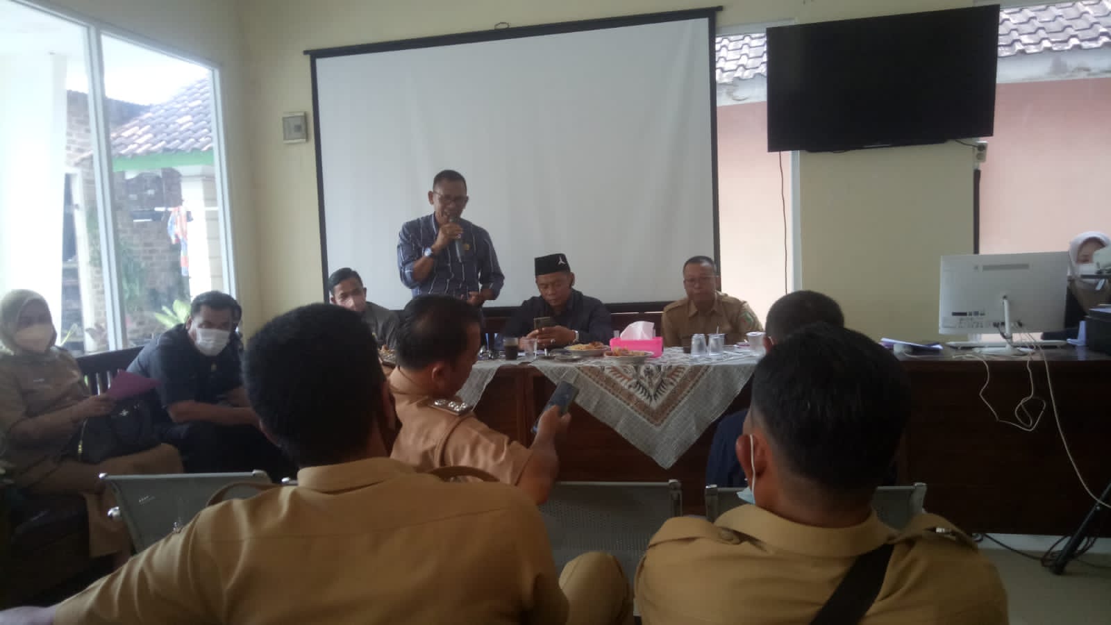 Disidak Keluhan BPNT, Kades Pekondoh Diduga Ancam Komisi 4 DPRD