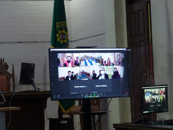 Korupsi Belanja Makan Minum DPRD Prngsewu PPTK Sriwahyuni Divonis Satu Tahun Denda Rp50 Juta