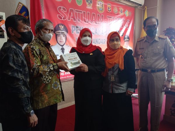 Pemkot Bandar Lampung Terima Set Top Box dari PT Nusantara Media Mandiri