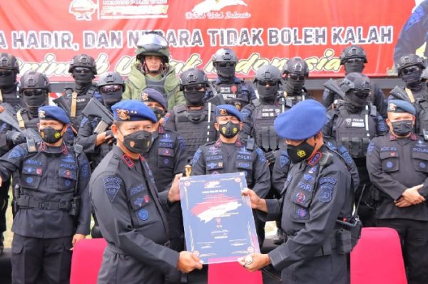 Irjen Pol Hendro Sugiatno Kukuhkan Pasukan Power On Hand Kapolda