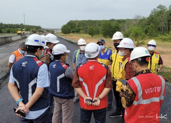Prediksi Lonjakan Mencapai 600 Ribu Kendaraan Saat Mudik Hutama Karya Percepat Persiapan Tol Trans Sumatera