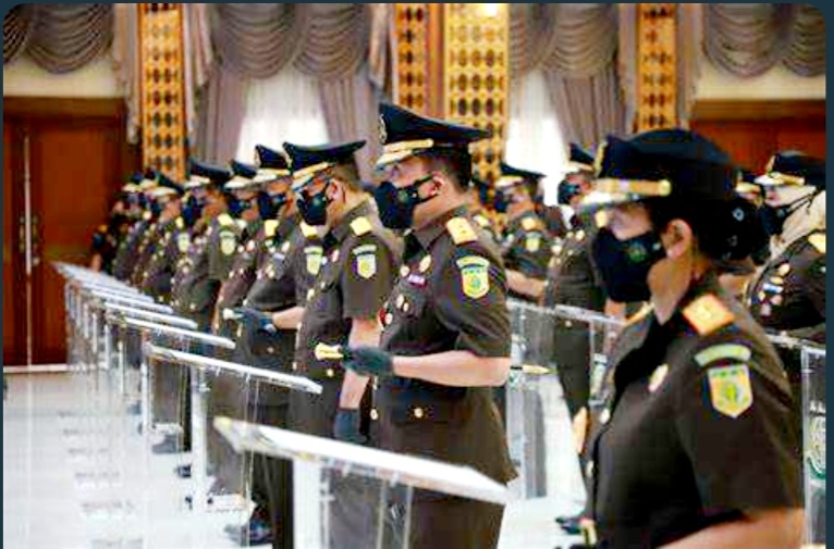 Kajagung Lantik 18 Kajati Dapat Tujuh Tugas Tambahan