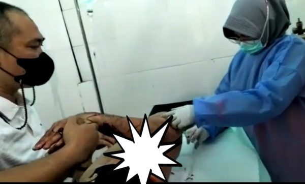 Dendam Lama Sekertaris Diskoperindag Tanggamus Kena Bacok Staf Saat Baru Mau Masuk Kerja