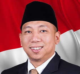 Anggota DPRD Terima Penghargaan dari PWI Pusat