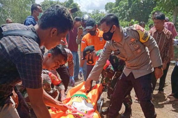 Cari Durian di Kebun Pelajar SD Tewas Dimutilasi, Pelaku Muncul Dari Ladang Saat Korban Dievakuasi