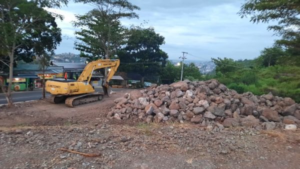 Warga Sukadanaham Resah Ada Pengerukan Bukit Tak Berijin?