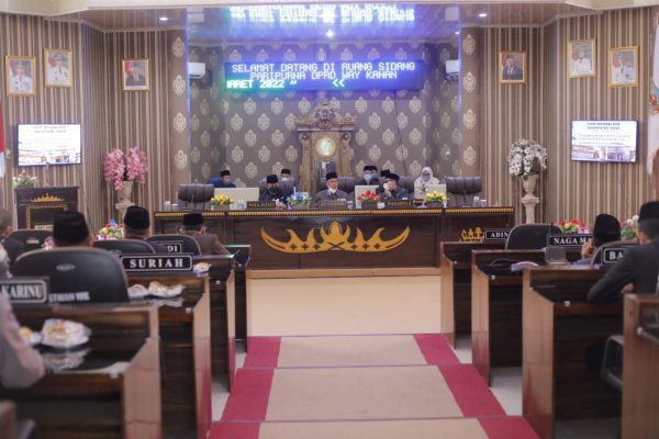 DPRD Kabupaten Way Kanan Menggelar Rapat Paripurna Dengan Agenda LKPJ Anggaran 2021