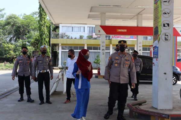 AKBP Teddy Rachesna Pantau Stok BBM di Way Kanan