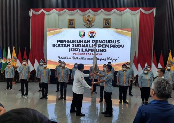 Gubernur Arinal Kukuhkan Pengurus IJP Lampung