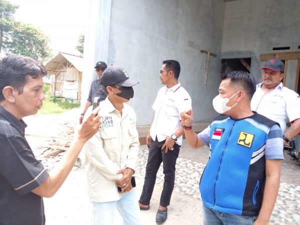 Proyek Jalan Lamsel Rp5,8 Miliar Warga dan Ormas Nyaris Caos