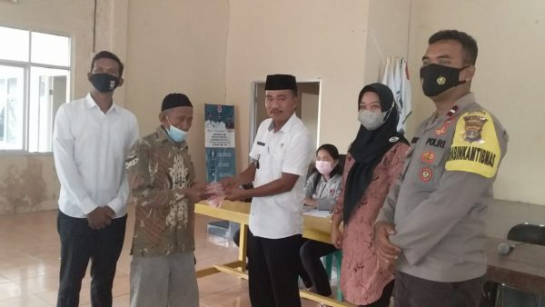 Desa Brabasan Salurkan BLT Dana Desa