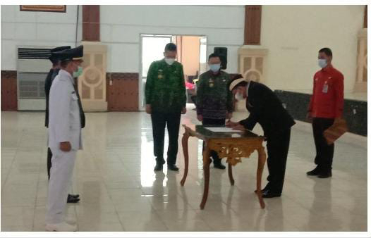 Bupati Lampung Timur Lantik Pejabat Eselon II