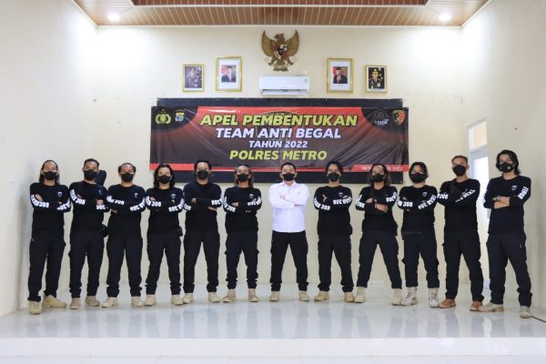 AKBP Yuyun Kukuhkan Satgas Anti Begal Polres Kota Metro