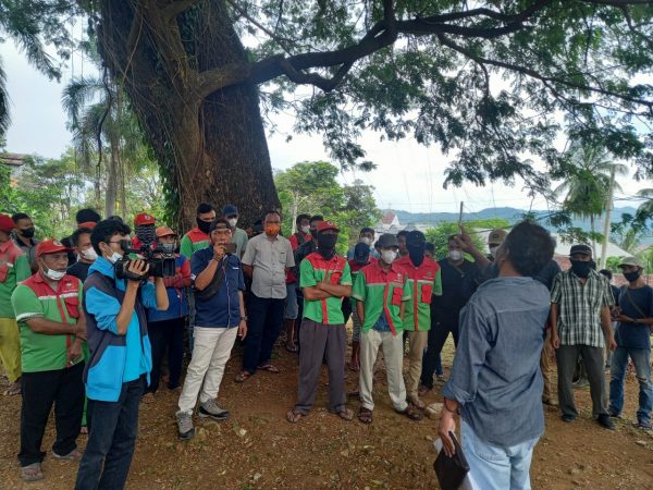 Tuntut Gaji dan Pemotongan Petugas Kebersihan bersama Sopir Truk Sampah Ancam Mogok Kerja