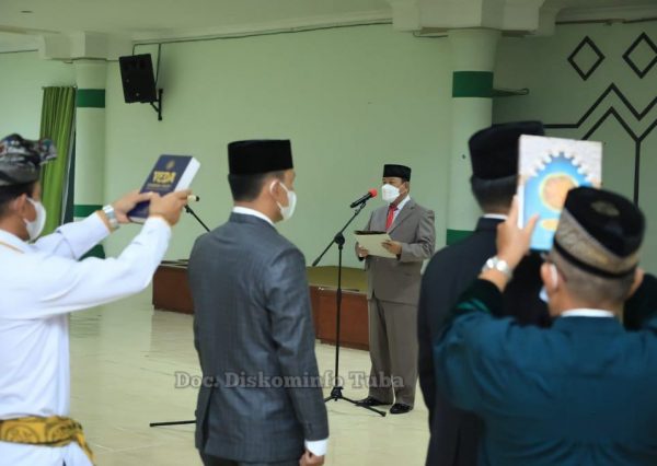 Sekda Lantik 19 Pejabat Administrasi dan Pengawas