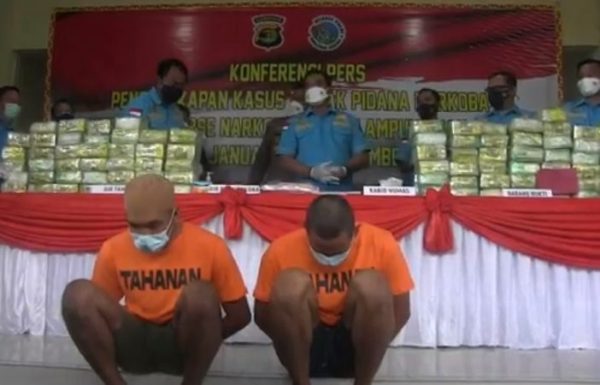 Hakim Jhony Butar Butar Vonis Mati Dua Terdakwa Narkoba BB 97,6 Kg Sabu Sabu