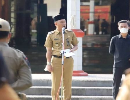 Pimpin Apel Perdana ASN Parosil Semprot Camat Airhitam Yang Viral Di Mutun 8 Kepala Puskes  Absen