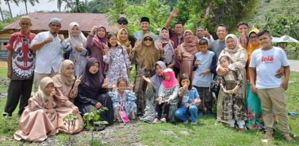 Yufrinaldi Beserta Keluarga Bahagia Mudik di Teluk Betung