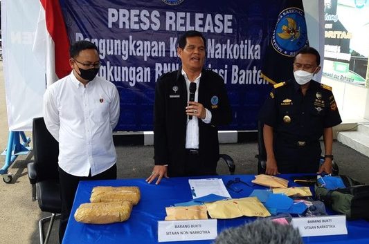 BNN Tangkap Dua Hakim BB 20,6 Gram Sabu Ada Bong di Kantor Pengadilan