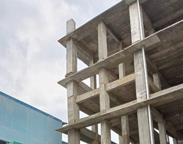 Kualitas Amburadul Dua Kontruksi Proyek Gedung Baru RSUD Abdoel Moeloek Terancam Roboh?