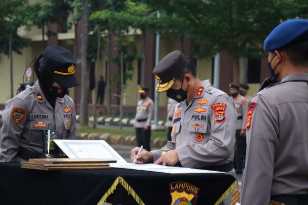 Pimpin Sertijab Irjen Pol Hendro Sugiatno Pamit Dan Titip Pesan Jaga Marwah Polda Lampung Serta Layani Masyarakat