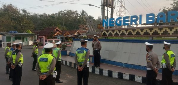 Gatur Pagi Satlantas Polres Way Kanan Antisipasi Laka Lantas