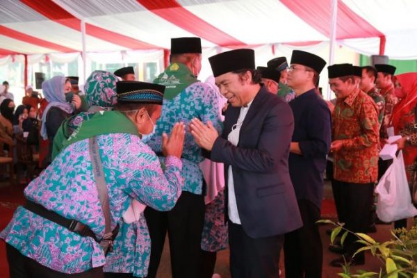 PJ Gubernur Banten dan Walikota Serang Lepas Keberangkatan CJH