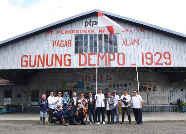 PWI Lampung Tinjau Proses Produksi Teh PTP VII di Gunung Dempo Pubrik Sejak 1929 di Pagar Alam