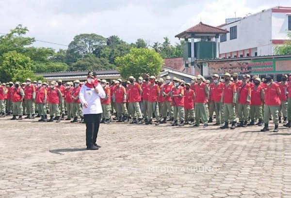 HUT APEKSI di Kota Bandar Lampung Disdik Paksakan Siswa Libur Saat Ulangan Hingga Wajibkan Iuran dan Kirim Papan Bunga