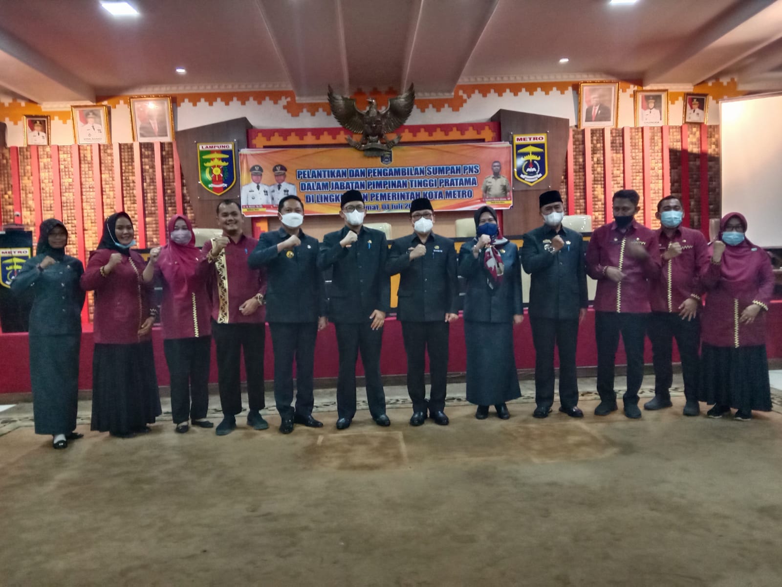 Wali Kota Metro Lantik Deny dan Elmanani Dijabatan Baru Sebagai Kadis