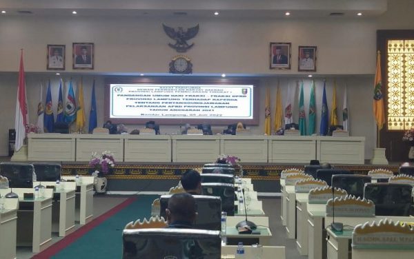 Fraksi PDIP Soroti Kinerja Gubernur Lampung Monoton dan APBD Copy Paste?