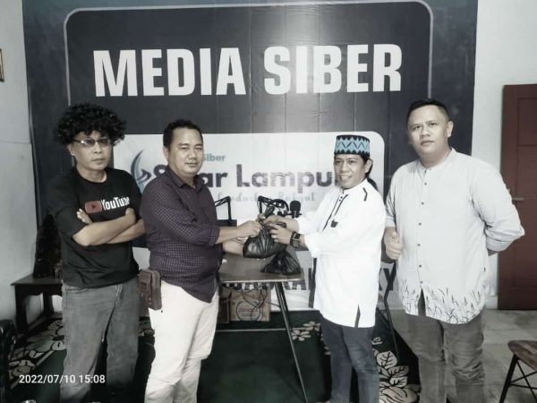 Media Sinar Lampung Berqurban dan Galang Bantuan 2 Titik Korban Kebakaran