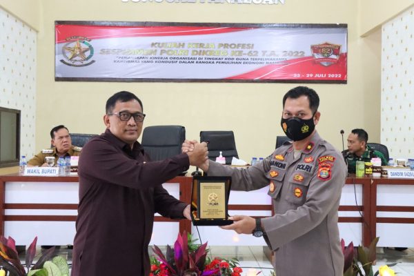 Waka Polres Lamtim Sambut Mahasiswa Sespimmen Polri Dikreg ke-62 TA.2022 KKP 